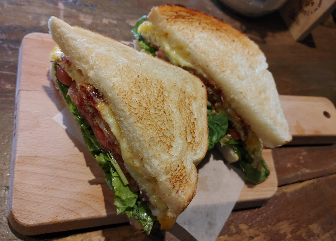 Sandwich déjeuner au bacon