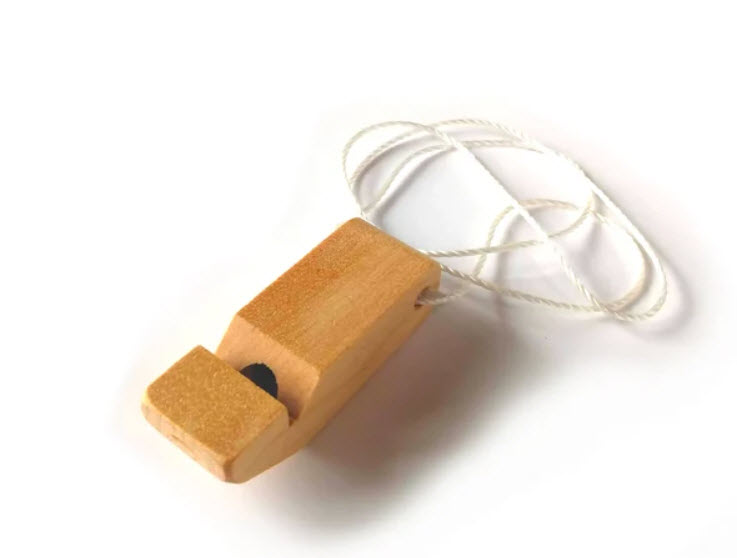 Sifflet en bois