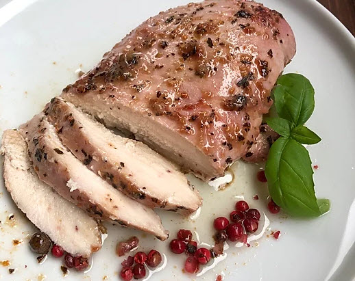 Poitrine de poulet de grain à la framboise et fleur d'ail (1/paquet) poids variable