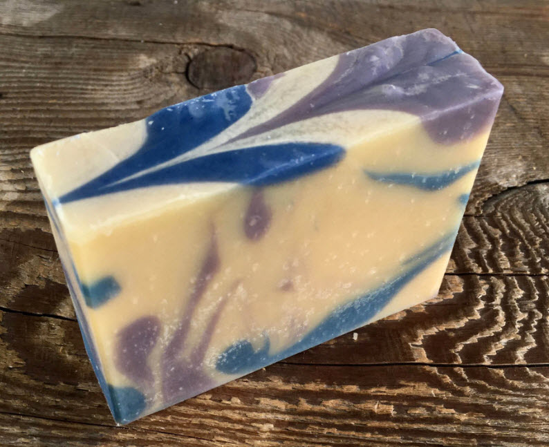 Savon au lait de chevre lavande (120 gr)